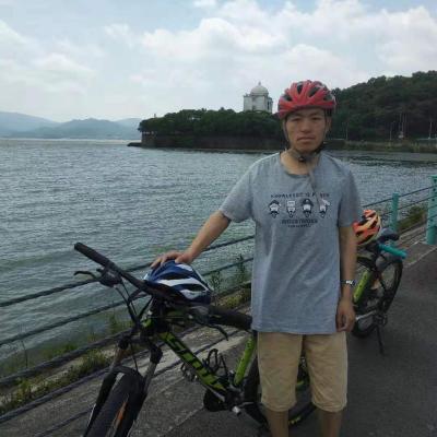 建勇 武