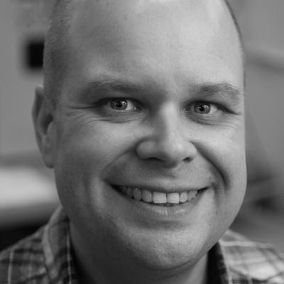 Michael Cave